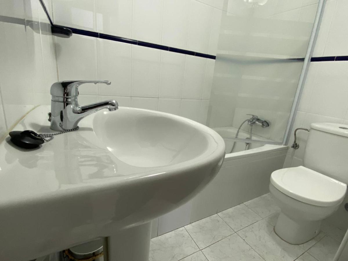 La Tejera Otel La Franca Dış mekan fotoğraf